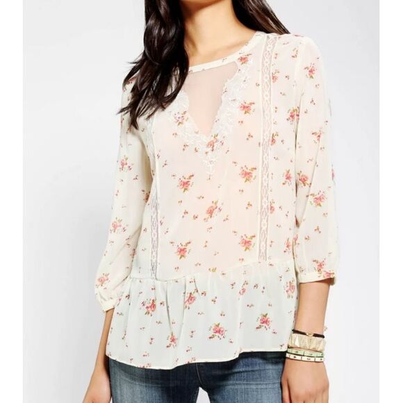 URBAN OUTFITTERS blouse Pins and Needles floral ruffle button top S - Picture 1 of 9